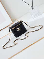 24B limited edition diamond handle long box bag makeup diagonal bag with diamond handle lambskin.
