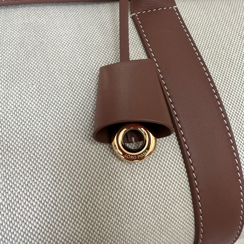 Loom L32 handbag