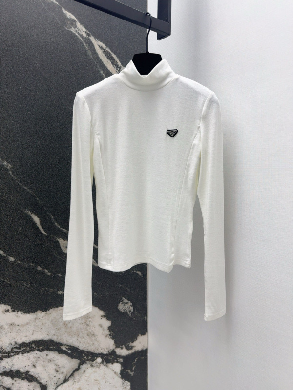 PRADA All-match turtleneck bottoming shirt