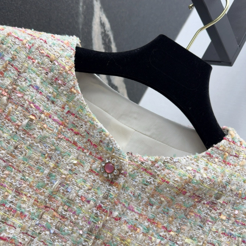 CHANEL Woven Tweed Jacket