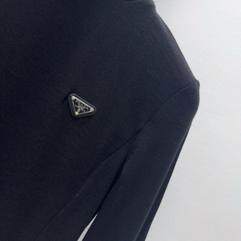 PRADA All-match turtleneck bottoming shirt