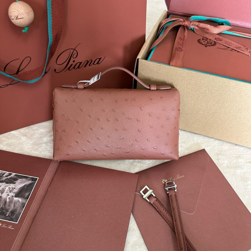 LORO PIANA Extra Pocket L19 Bag （ Silver buckle）