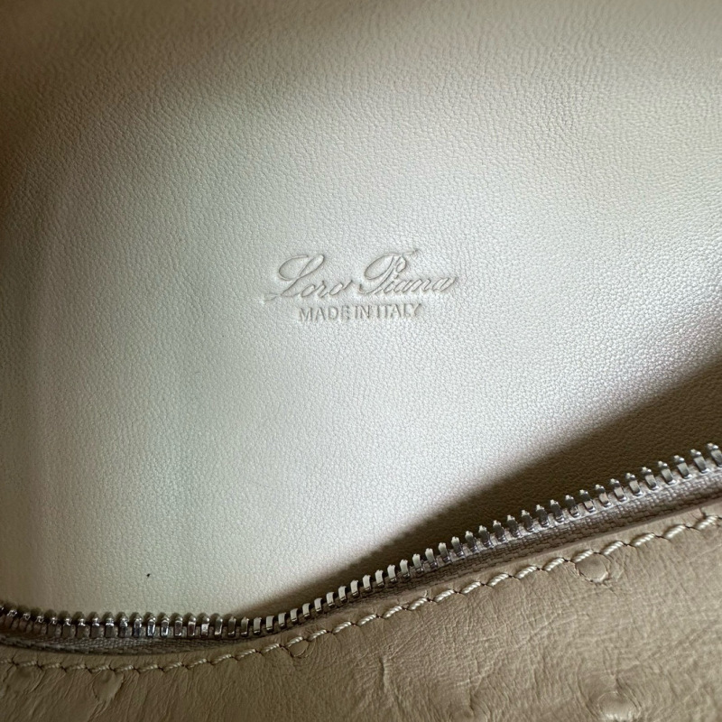 LORO PIANA Extra Pocket L19 Bag （ Silver buckle）