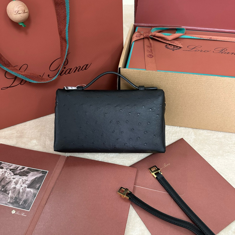 LORO PIANA Extra Pocket L19 Bag （ Golden buckle ）