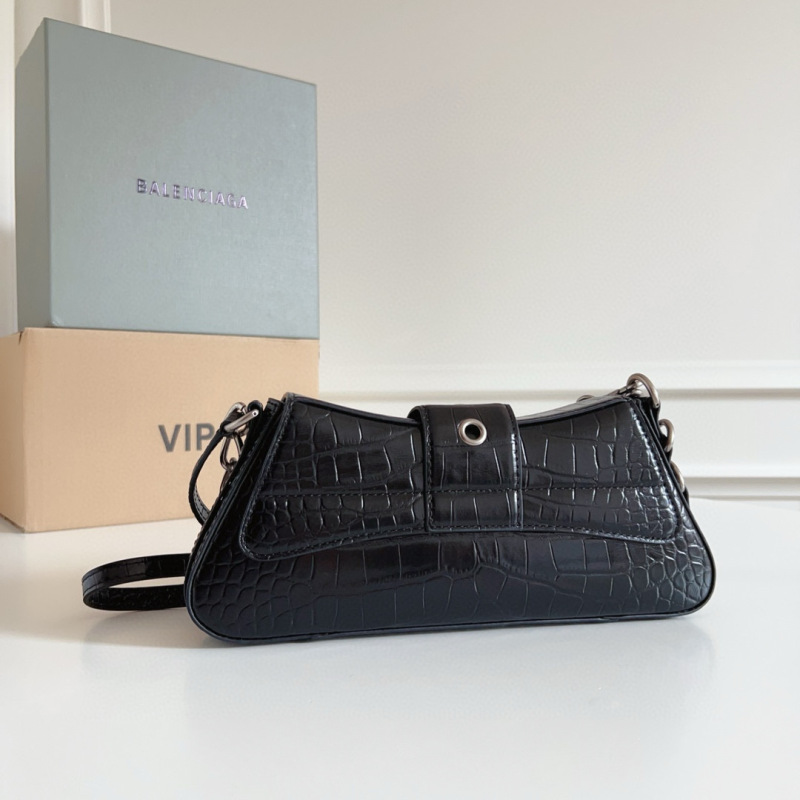 BALENCIAGA Lindsay series single shoulder diagonal cross bag