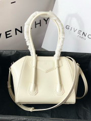 CIVENCHYClassic Antique Handbag