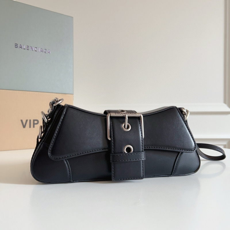 BALENCIAGA Lindsay series single shoulder diagonal cross bag