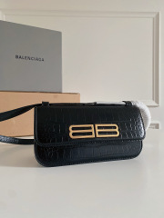 BALENCIAGA Gossip bag
