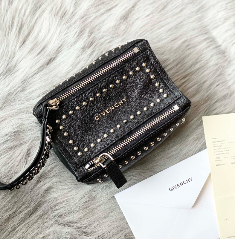 CIVENCHY Exquisite Pando handle bag
