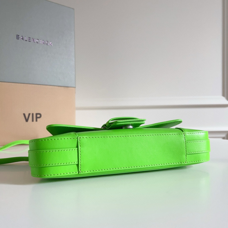 BALENCIAGA Lindsay series single shoulder diagonal cross bag