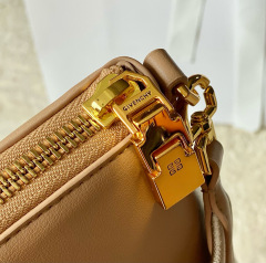 CIVENCHY Antigona sport Handbag