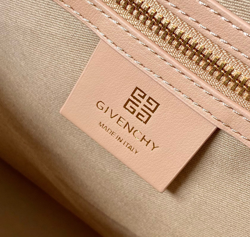 CIVENCHY Antigona sport Handbag
