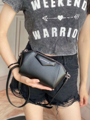 CIVENCHY  Antigona  Nano Handbag shoulder bag