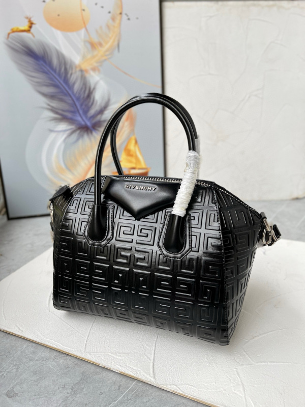 CIVENCHY  Aintong new handbag