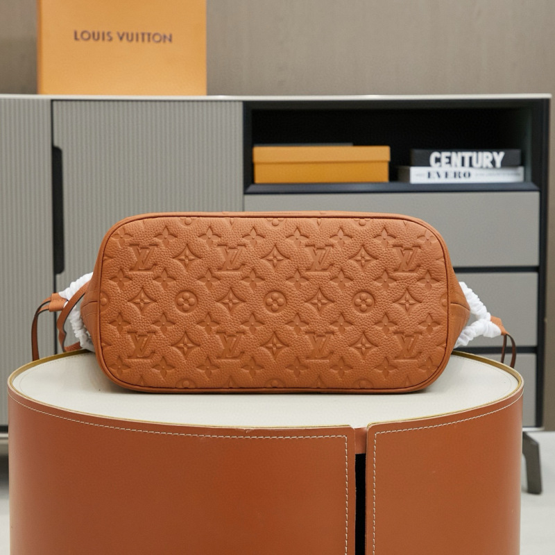 LV NEVERFULL Medium Handbag