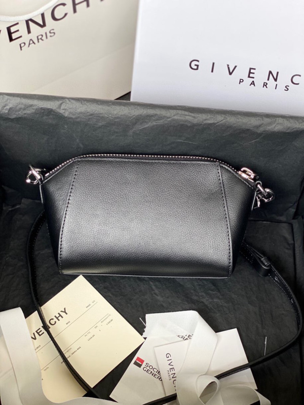 CIVENCHY  Antigona  Nano Handbag shoulder bag