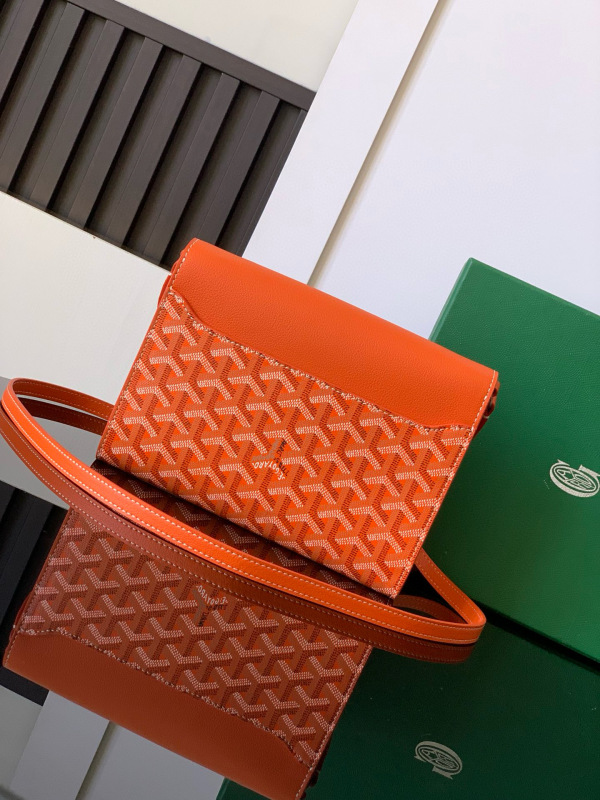 GOYARD Chypre crossbody bag