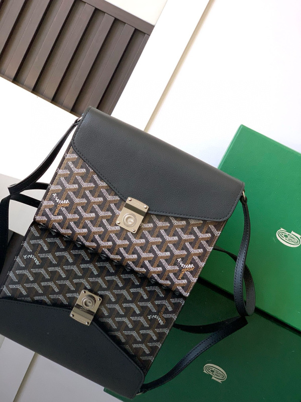 GOYARD Chypre crossbody bag