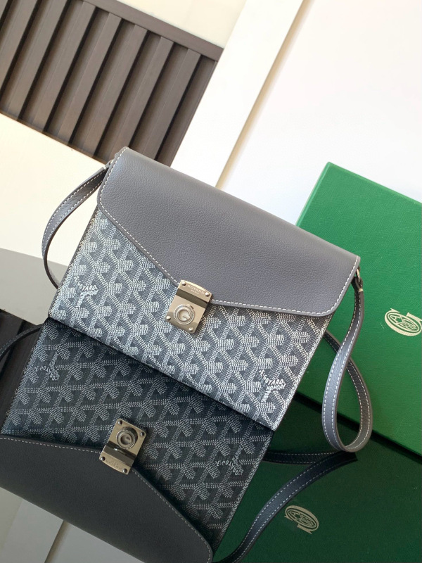 GOYARD Chypre crossbody bag
