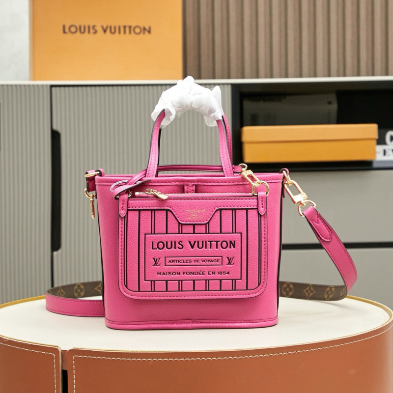 LV  Neverfull Bandoulière Inside Out BB Handbag