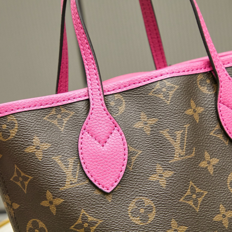 LV  Neverfull Bandoulière Inside Out BB Handbag