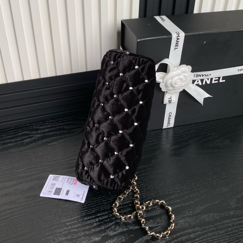 CHANEL 24B Banquet Handbag