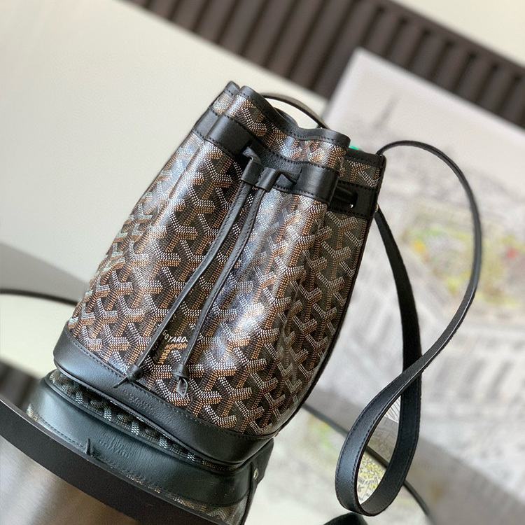 GOYARD  Petit Flot Bucket Bag