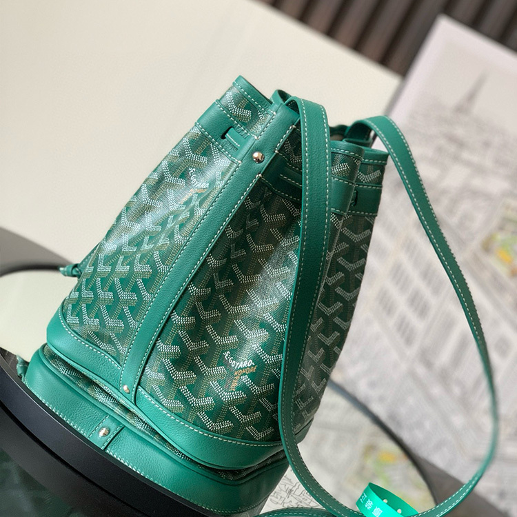 GOYARD  Petit Flot Bucket Bag