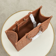 LV ONTHEGO MEDIUM HANDBAG