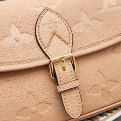 LV DIANE Handbag