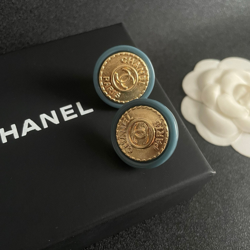 CHANEL Earrings