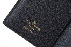 Metis short wallet M80880 black (embossed) inherited Métis leather series.
