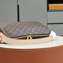 LV SLOUCHY Small Handbag