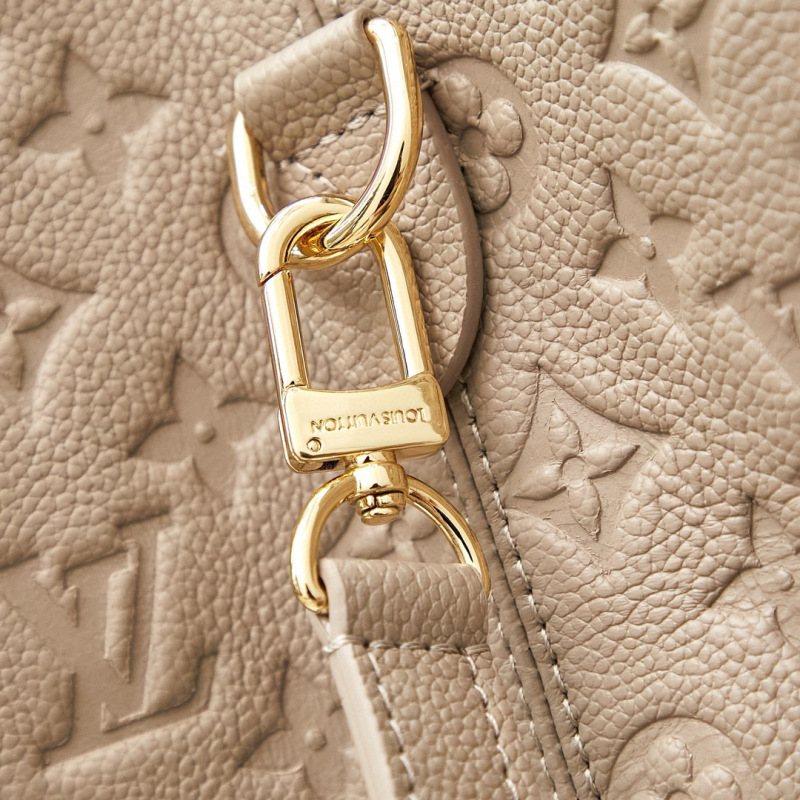 LV BABYLONE TOTE  Handbag