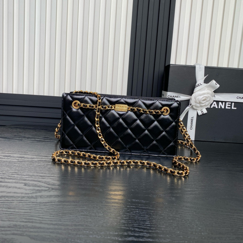CHANEL Shoulder Bag