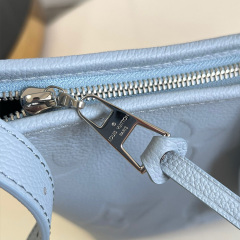 LV CARRYALL Small Handbag