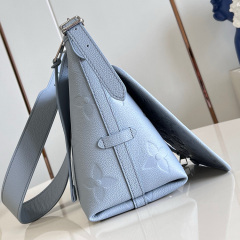 LV CARRYALL Small Handbag