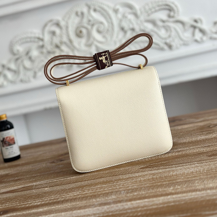 HERMES Constance 19 Crossbody Bag