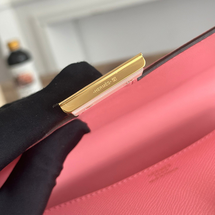 HERMES Constance 19 Crossbody Bag