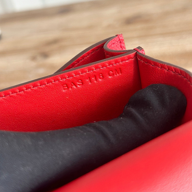 HERMES Constance 19 Crossbody Bag