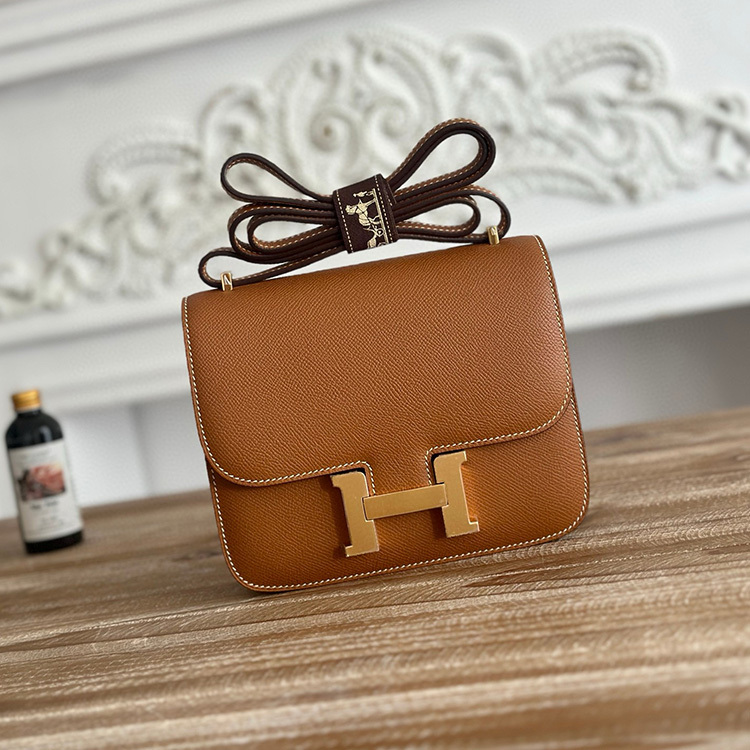 HERMES Constance 19 Crossbody Bag