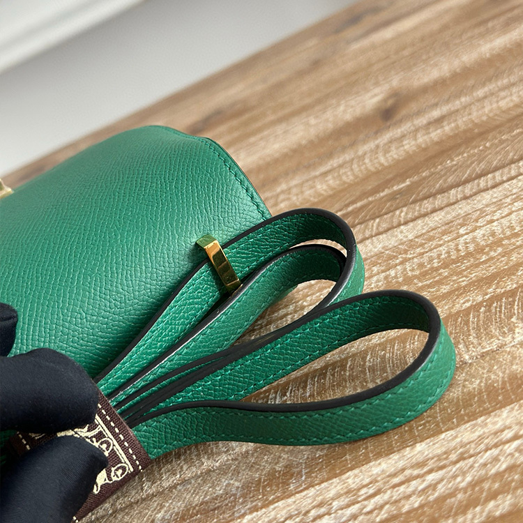 HERMES Constance 19 Crossbody Bag