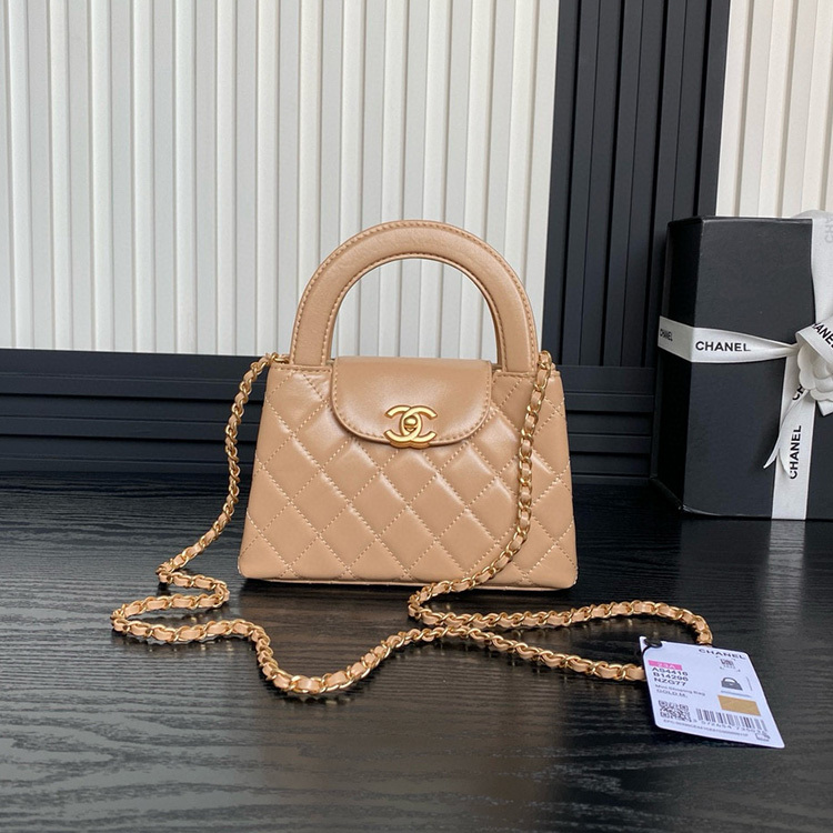 CHANEL Handbag