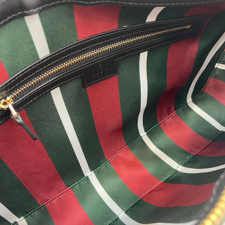 GUCCI GG EMBLEM MEDIUM SHOULDER BAG