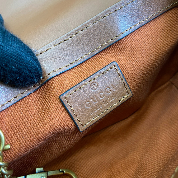 GUCCI GG MARMONT SUPER MINI BAG