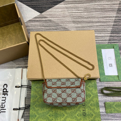 GUCCI GG MARMONT SUPER MINI BAG