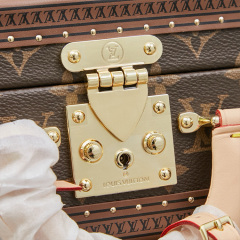 LV VALISETTE TRESOR Handbag