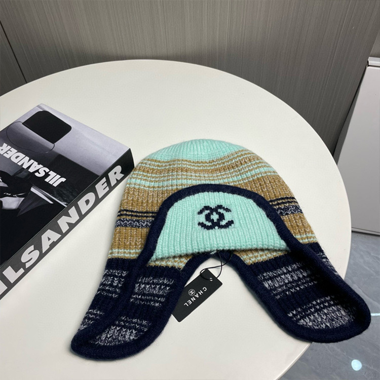 CHANEL Knitted hat