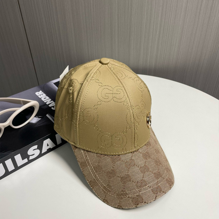 GUCCI baseball cap