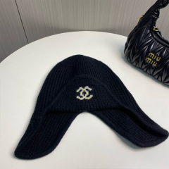 CHANEL Knitted hat